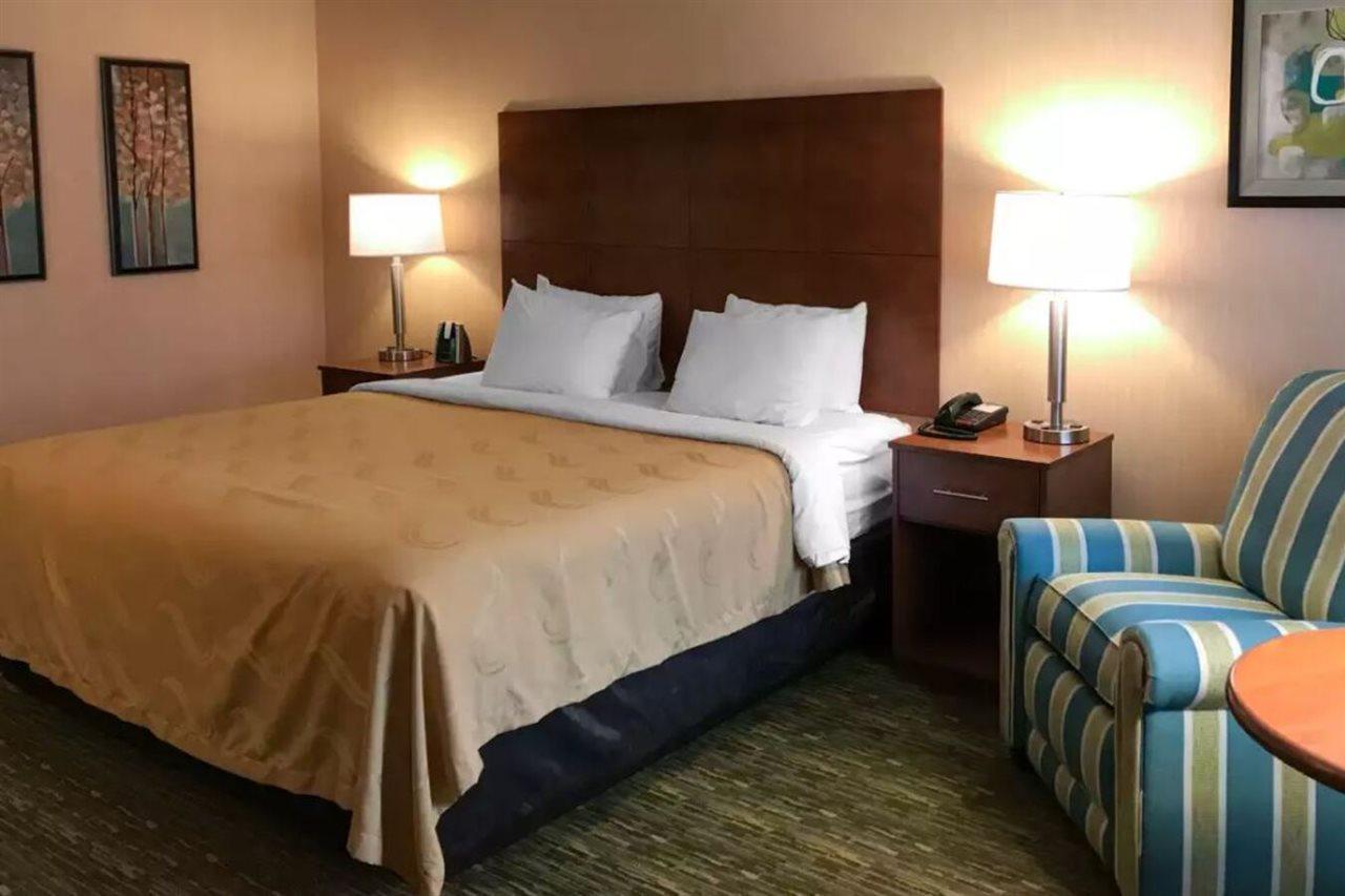 בדפורד Quality Inn מראה חיצוני תמונה
