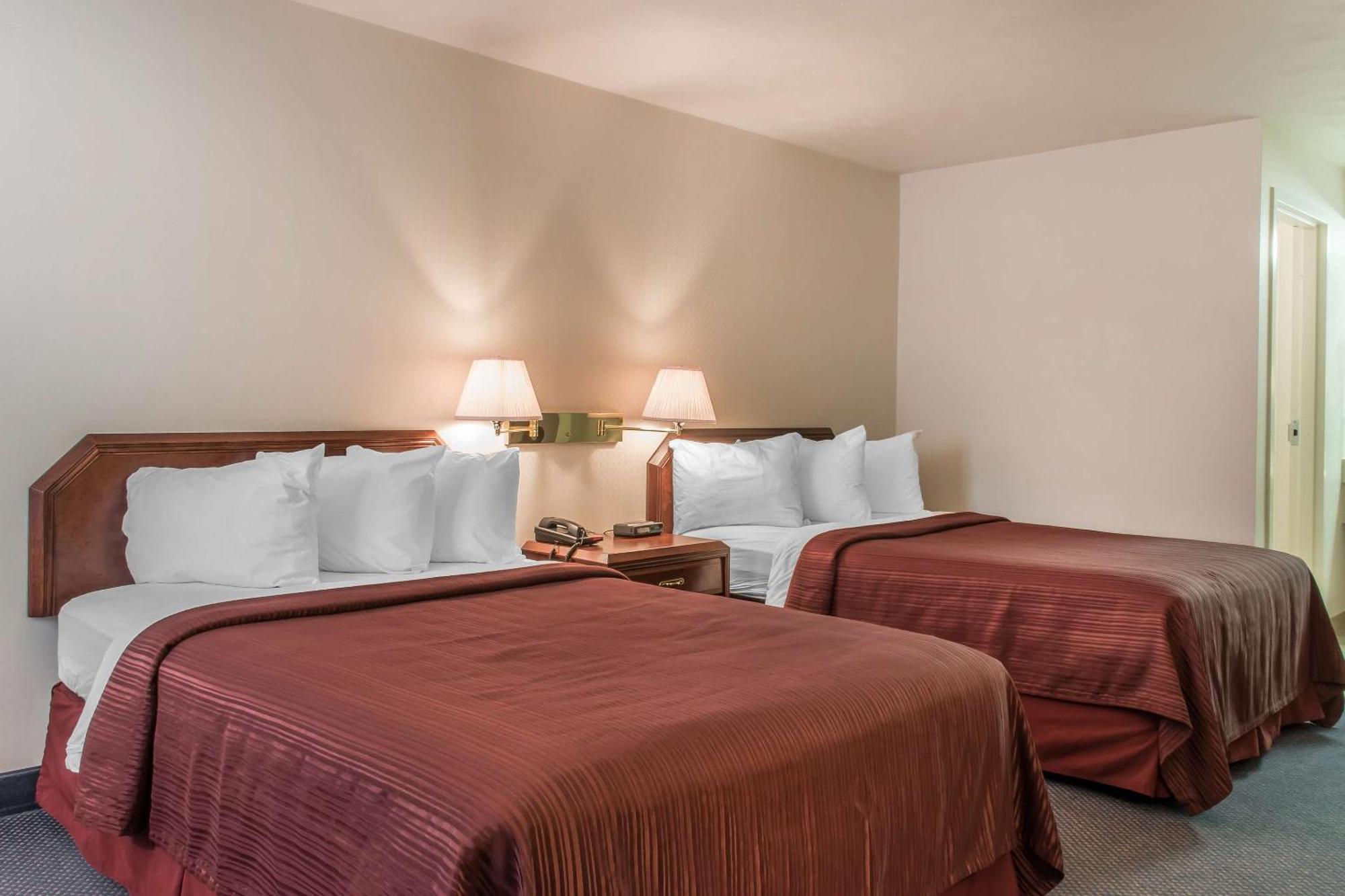 בדפורד Quality Inn מראה חיצוני תמונה