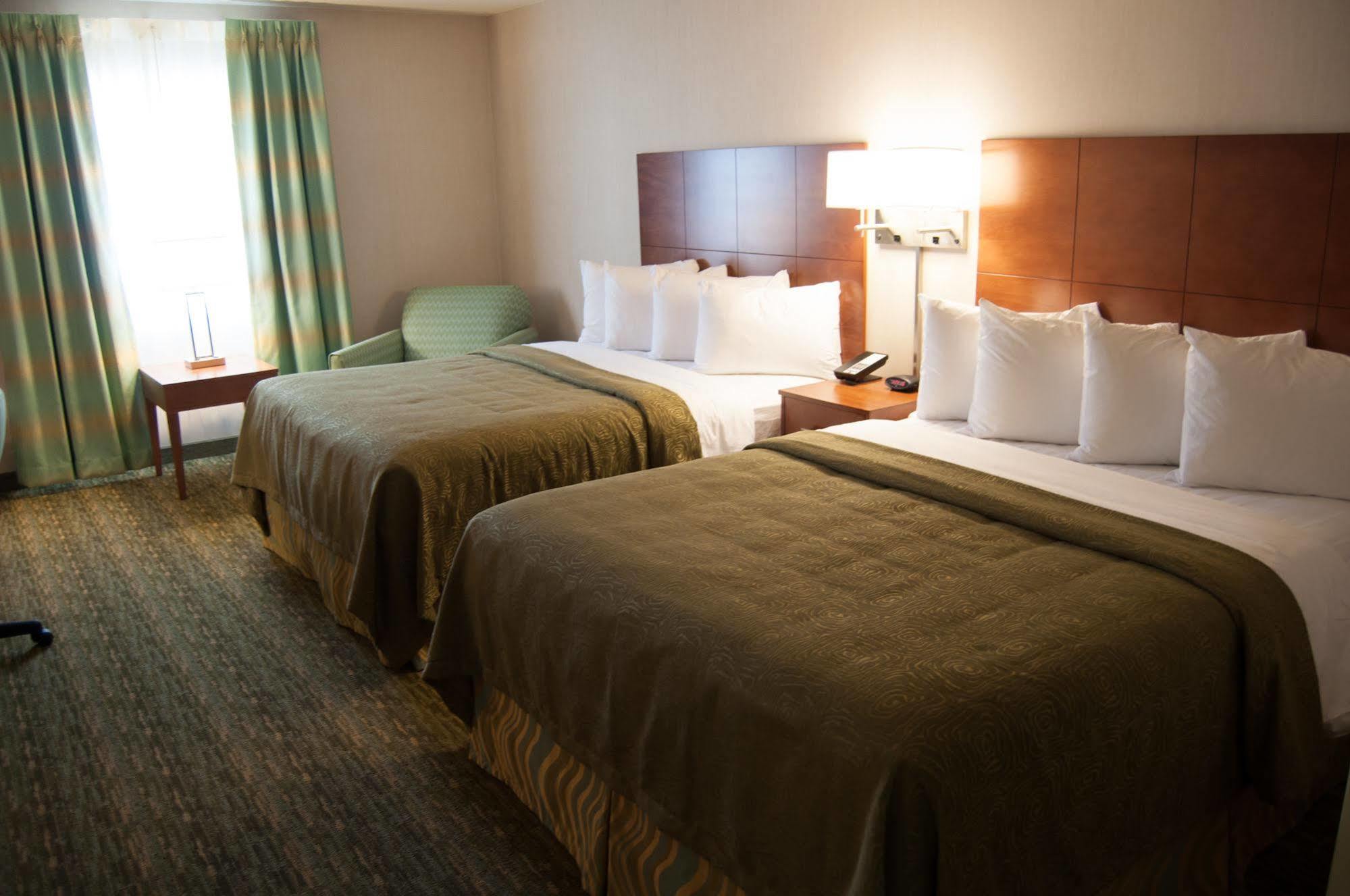 בדפורד Quality Inn מראה חיצוני תמונה
